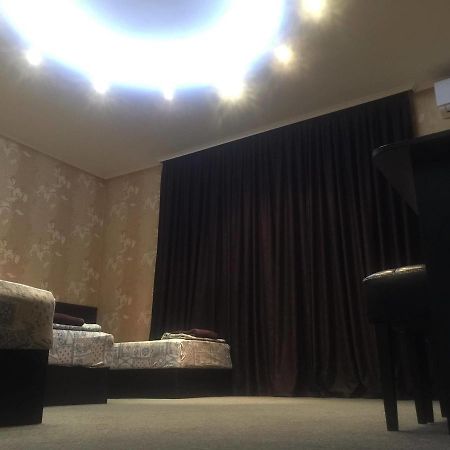 Hotel Chamishki ブラゴエヴグラト エクステリア 写真