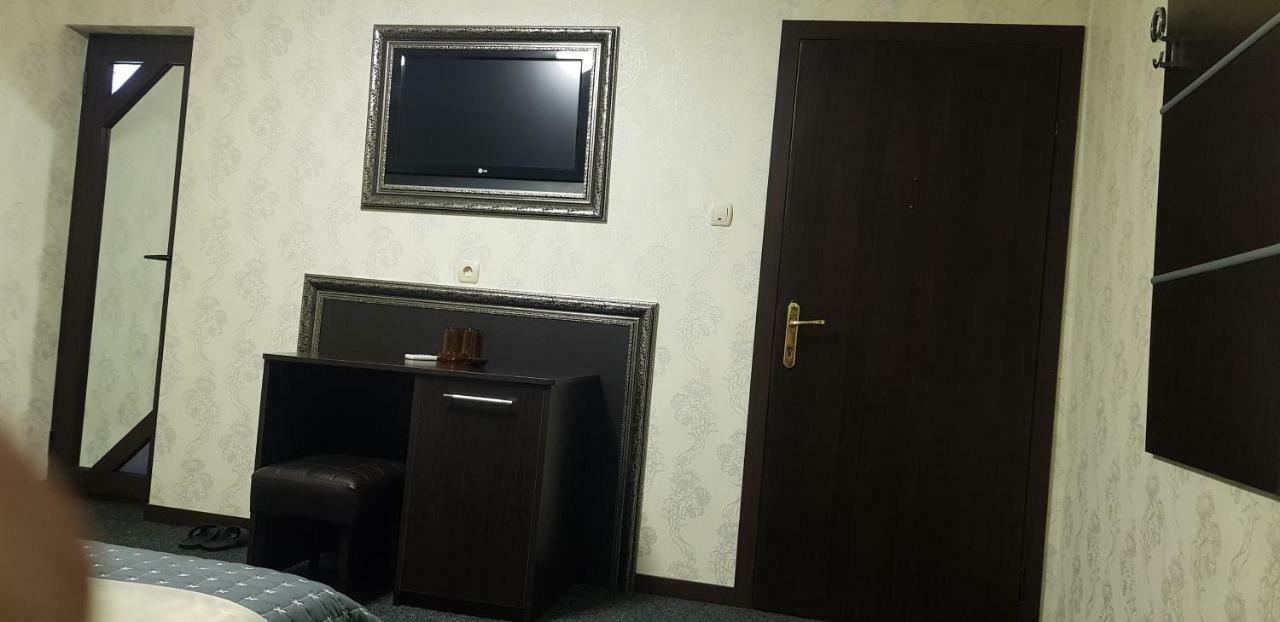 Hotel Chamishki ブラゴエヴグラト エクステリア 写真