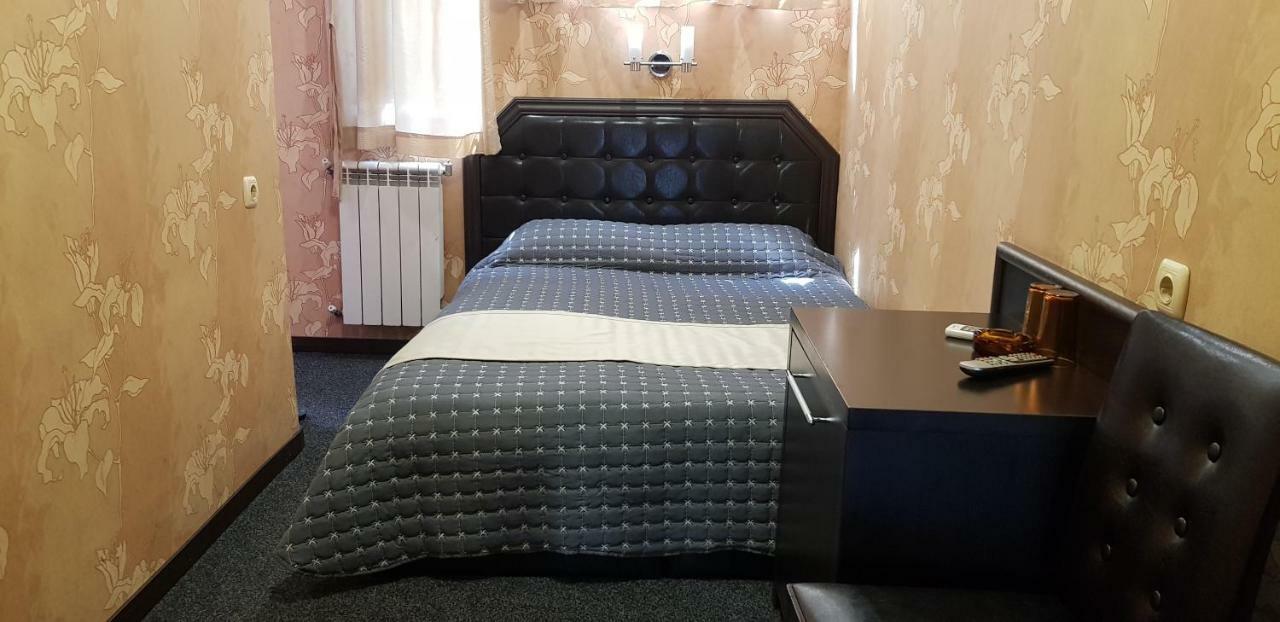 Hotel Chamishki ブラゴエヴグラト エクステリア 写真